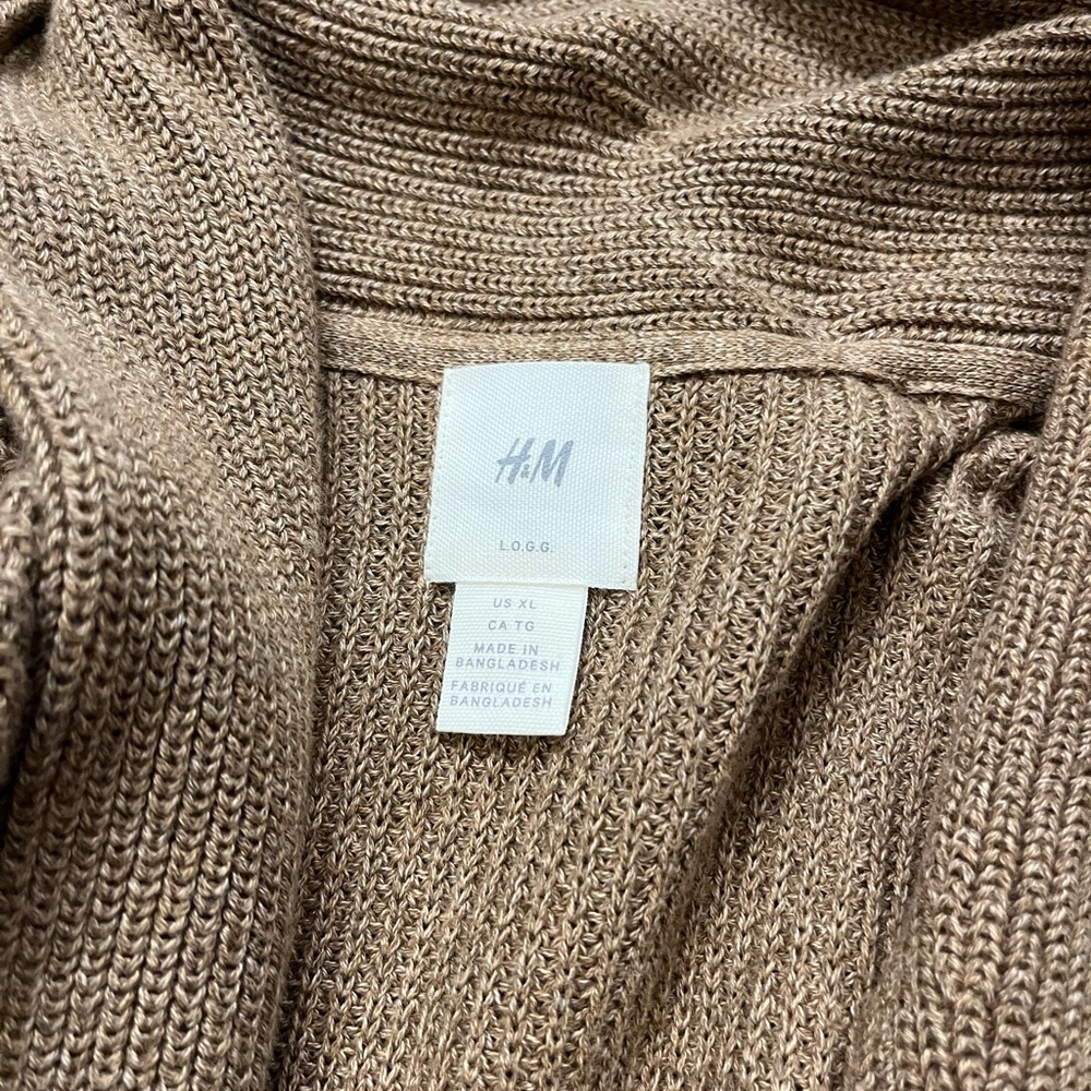 H&M sweater
